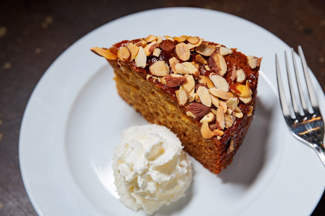 Cuisine-1-Cardamom-Spiced-Cake-option-B