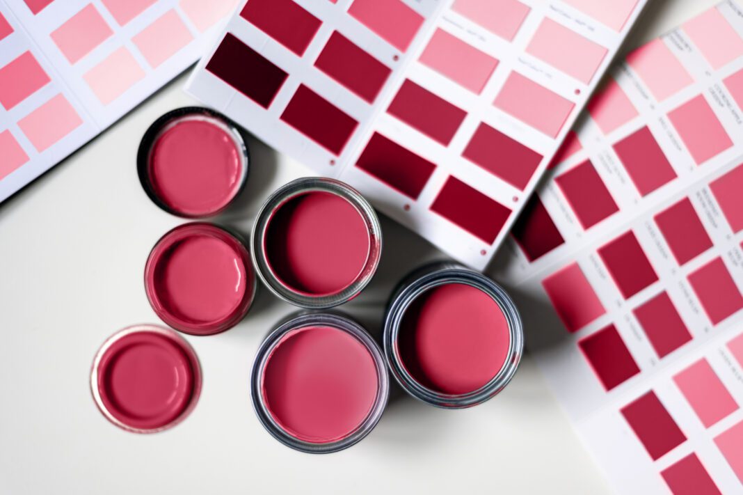 Choosing wall paints, viva magenta colors