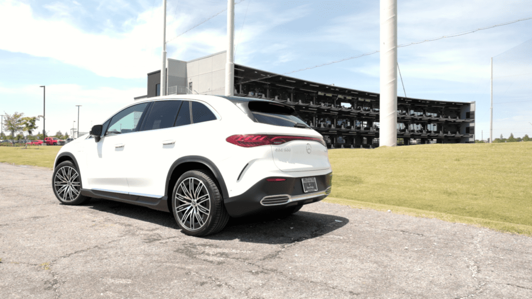 Mercedes EQE SUV