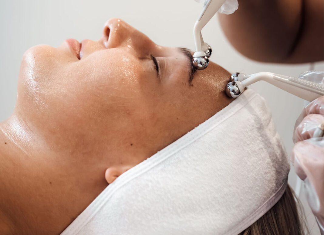 JH_SimplyFacials_7-22_0874-RESIZE