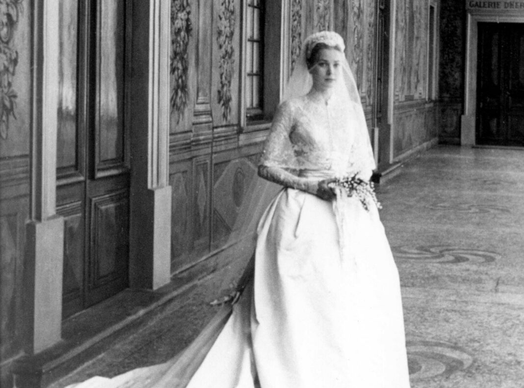 WEDDING OF PRINCE RAINIER & GRACE KELLY